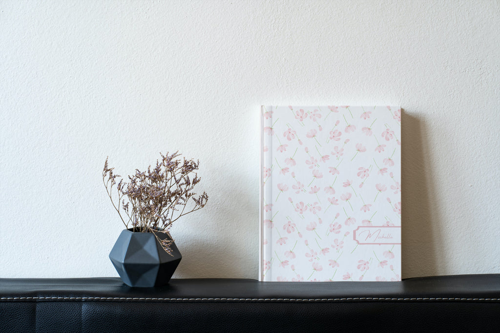 Monthly Planner:  Pink Flowers